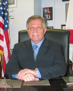 Broward Mayor Ben Graber