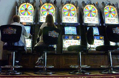 Slot Machines in the Hollywood Hard Rock Casino