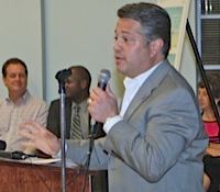 Commissioner Chip LaMarca Addresses Galt Mile Audience at Beach Community Center