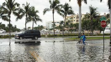 Flooding on Las Olas Boulevard