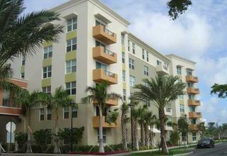  Lauderdale One Condominium