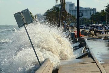 Sandy wipes out Fort Lauderdale Beach - Ocean pounds seawall at A1A - Picture by Art Seitz