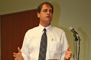 Mayor Jack Seiler Hosts A1A Repair Meeting