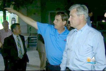 Senator Sheldon Whitehouse and Mayor Jack Seiler at Riverwalk