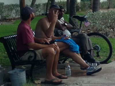 L'Hermitage Panhandlers intimidate Residents and Beachgoers