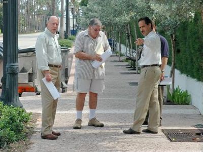 Vice Mayor Roberts, Chepo and Pio Ieraci during Walk-Through