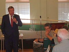 Congressman Clay Shaw addresses Constituents