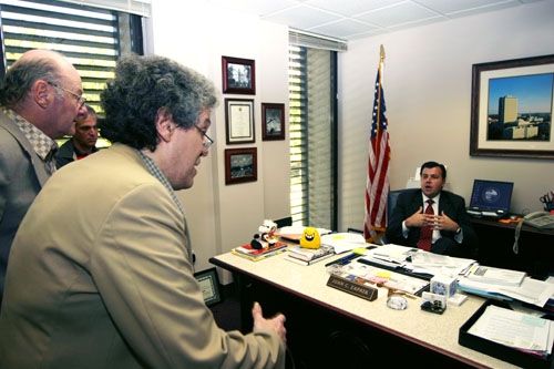 Regency Tower's Eric Berkowitz and Southpoint's Marty Glazer Discuss Bill with Representative Juan Zapata