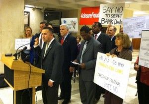 Orlando Representative Darren Soto leads demonstration against HB 213