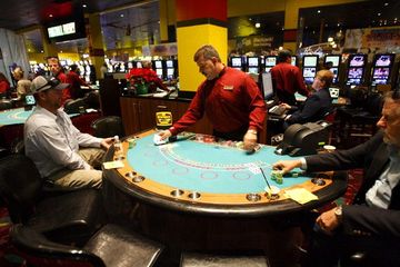 Blackjack at Immolakee casino approved in new pact