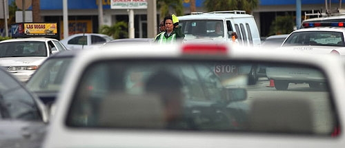 Hillsboro Sheriff's Deputy at Federal Highway in Davie